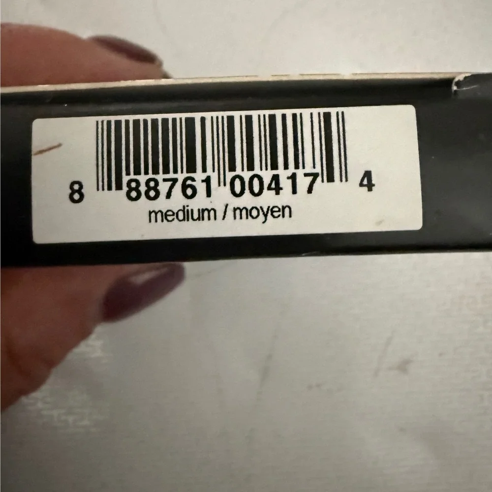 Avon Ideal‎ Flawless Cream Concealer Medium New Makeup Face Corrector